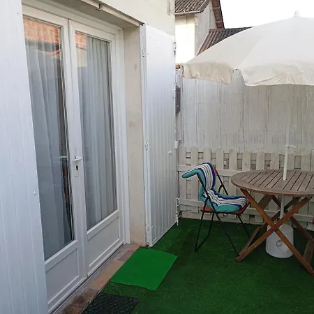 Apartment Le Charmant Duplex Chez Caro