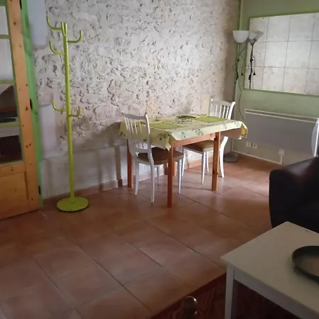 Le Charmant Duplex Chez Caro *